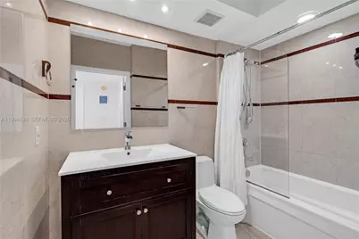 110 Washington Ave #1712, Miami Beach, FL 33139 - Photo 17