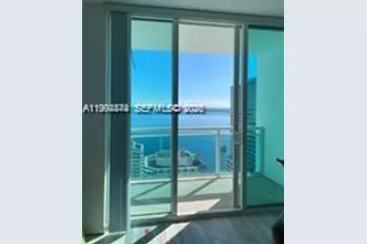 951 Brickell Ave #3002, Miami, FL 33131 - Photo 3