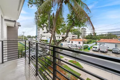 2745 SW 23rd Ter, Miami, FL 33145 - Photo 25