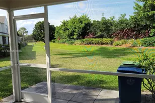 16731 Hemingway Dr, Weston, FL 33326 - Photo 13