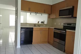 16731 Hemingway Dr, Weston, FL 33326 - Photo 7