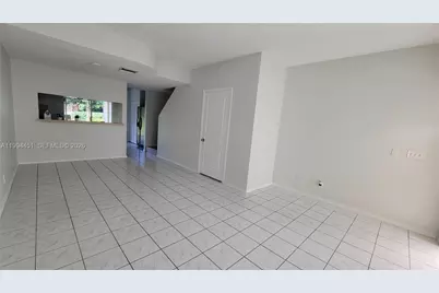 16731 Hemingway Dr, Weston, FL 33326 - Photo 3