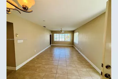 1323 Bayshore Dr #203, Fort Pierce, FL 34949 - Photo 3