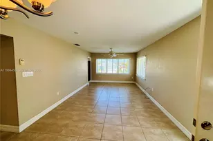 1323 Bayshore Dr, Fort Pierce, FL 34949 - Photo 3
