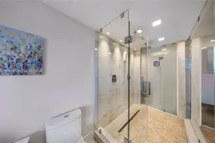 1581 Brickell Ave, Miami, FL 33129 - Photo 9