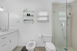 335 Virginia St, Hollywood, FL 33019 - Photo 17