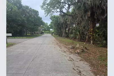 3602 Wilderness Dr W, Fort Pierce, FL 34982 - Photo 9