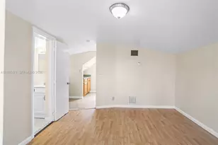 212 SW 11th St, Dania Beach, FL 33004 - Photo 23