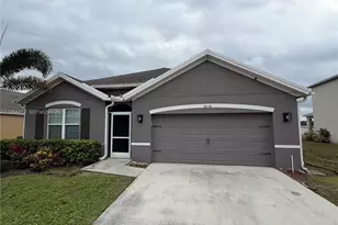 8649 Cobblestone Dr, Fort Pierce, FL 34945 - Photo 1