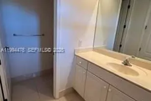 14623 SW 7th St, Pembroke Pines, FL 33027 - Photo 19