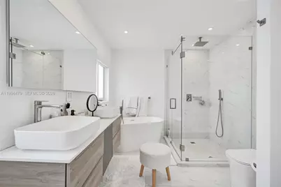 12478 N Bayshore Dr, North Miami, FL 33181 - Photo 29