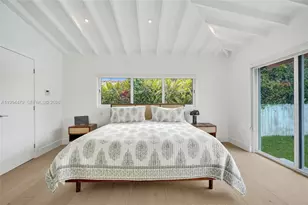 12478 N Bayshore Dr, North Miami, FL 33181 - Photo 25