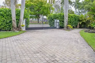 6200 SW 97th Ave, Miami, FL 33173 - Photo 7