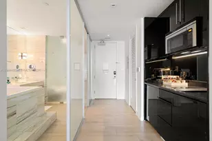 2201 Collins Ave, Miami Beach, FL 33139 - Photo 11