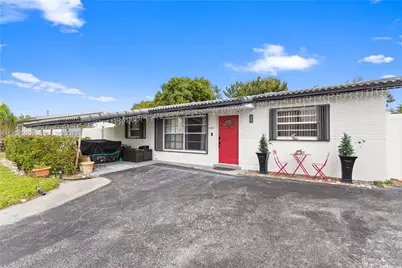 1000 NW 23rd Ter, Pompano Beach, FL 33069 - Photo 1