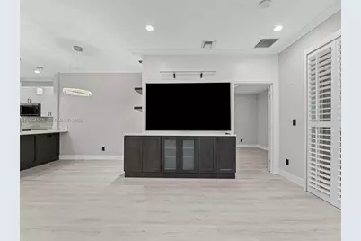 4851 Bonsai Cir #101, Palm Beach Gardens, FL 33418 - Photo 9