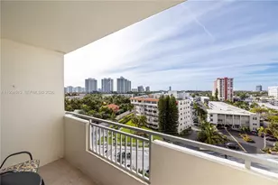 3180 S Ocean Dr, Hallandale Beach, FL 33009 - Photo 25