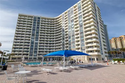 3180 S Ocean Dr #718, Hallandale Beach, FL 33009 - Photo 1