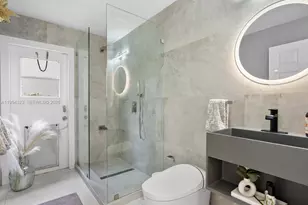 1607 SW 157th Ave, Pembroke Pines, FL 33027 - Photo 25