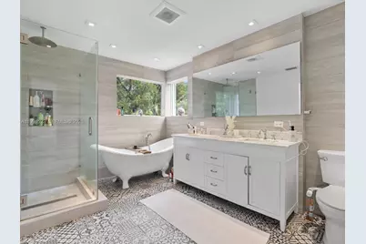 1607 SW 157th Ave, Pembroke Pines, FL 33027 - Photo 37
