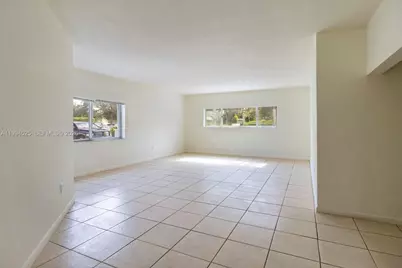 1185 Marseille Dr #101, Miami Beach, FL 33141 - Photo 3