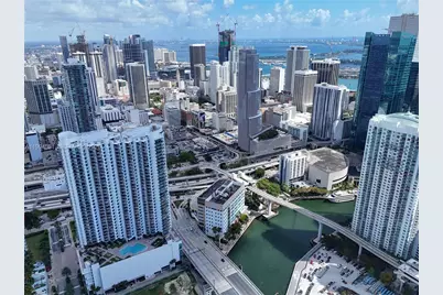 350 S Miami Ave #4110, Miami, FL 33130 - Photo 41