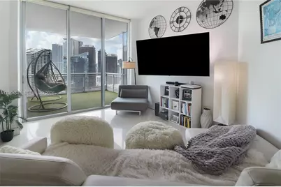 350 S Miami Ave #4110, Miami, FL 33130 - Photo 7