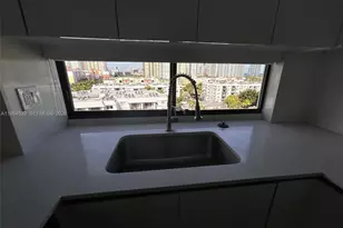 17021 N Bay Rd, Sunny Isles Beach, FL 33160 - Photo 15