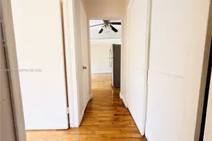 555 SW 16th Ave, Miami, FL 33135 - Photo 9