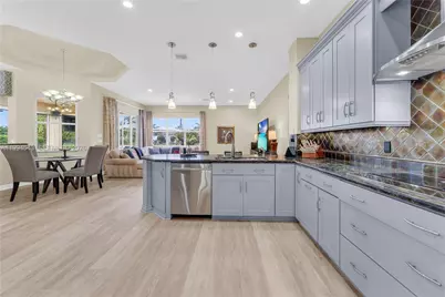 3973 SW 140th Ave, Davie, FL 33330 - Photo 9