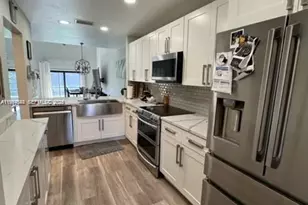 4183 SW 87th Terrace, Davie, FL 33328 - Photo 3