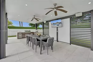 2600 SW 128th Ct, Miami, FL 33175 - Photo 25