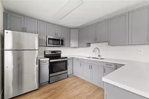 6121 SW 40th Ct, Miramar, FL 33023 - Photo 5