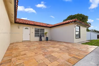5730 NW 199th St, Hialeah, FL 33015 - Photo 3