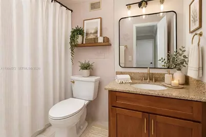 5730 NW 199th St, Hialeah, FL 33015 - Photo 27