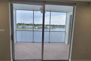 10730 NW 66th St, Doral, FL 33178 - Photo 9