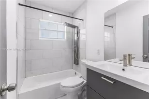 6820 Park St, Hollywood, FL 33024 - Photo 21