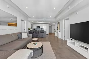 1010 Brickell Ave, Miami, FL 33131 - Photo 7