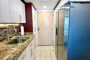 19201 Collins Ave, Sunny Isles Beach, FL 33160 - Photo 9