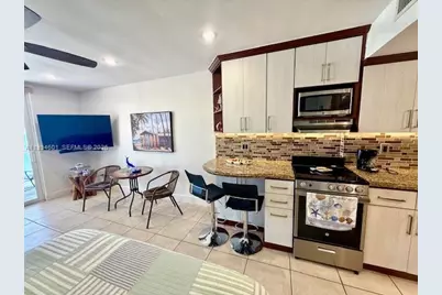 19201 Collins Ave #1147, Sunny Isles Beach, FL 33160 - Photo 13