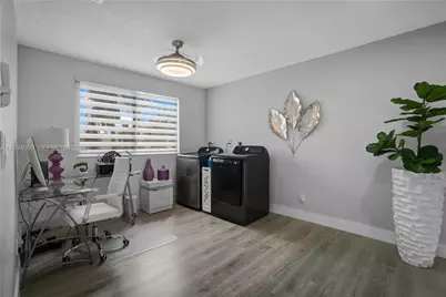 [Address not provided], Pembroke Pines, FL 33029 - Photo 33