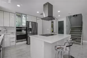 612 SW 179th Ave, Pembroke Pines, FL 33029 - Photo 11