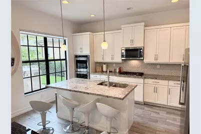 11455 Solstice Cir, Parkland, FL 33076 - Photo 3