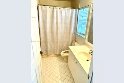 1852 Andromeda Ln, Weston, FL 33327 - Photo 15