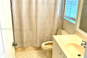 1852 Andromeda Ln, Weston, FL 33327 - Photo 15