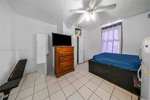 2223 NW 3rd St, Miami, FL 33125 - Photo 25