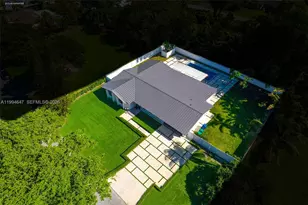 8820 SW 182nd Terrace, Palmetto Bay, FL 33157 - Photo 3