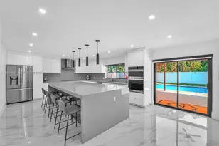 8820 SW 182nd Terrace, Palmetto Bay, FL 33157 - Photo 7