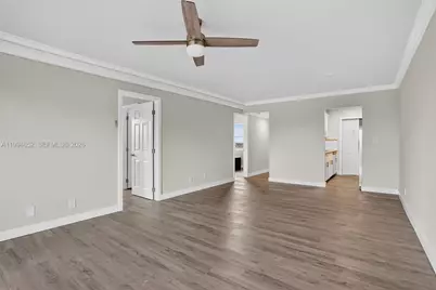 3201 NE 14th St Cswy #501, Pompano Beach, FL 33062 - Photo 9