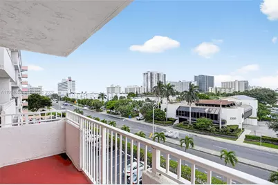 3201 NE 14th St Cswy #501, Pompano Beach, FL 33062 - Photo 11